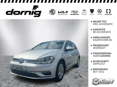 Gebraucht VW Golf VII Comfortline 116 PS (85 kW) 2019 Reflexsilber metallic Kleinwagen
