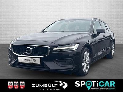 Gebraucht Volvo V60 Pro 190 PS (139 kW) 2019 Onyx black / metallic (metallic) Kombi