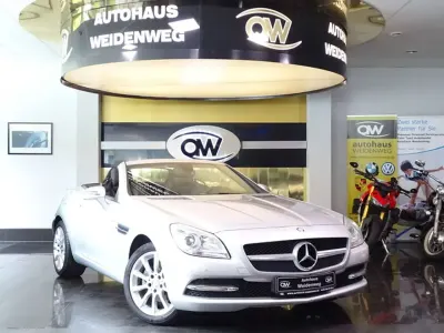 Gebraucht Mercedes SLK200 184 PS (135 kW) 2011 Silber Cabrio