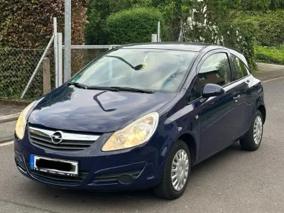 Gebraucht Opel Corsa 70 PS (51 kW) 2010 Blau Kleinwagen