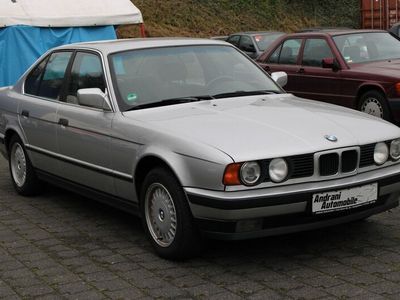 gebraucht BMW 525 i Limousine H-Zulassung+ZV+E-Fensterlima+AHK