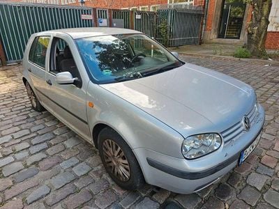 VW Golf IV
