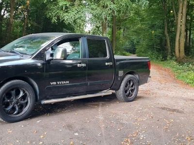 gebraucht Nissan Titan 