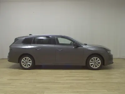 Gebraucht Opel Astra Elegance 131 PS (96 kW) 2023 Grau metallic Kombi