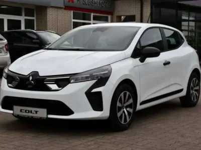 Neu Mitsubishi Colt Basis 67 PS (49 kW) 2025 Antarktisweiß Limousine