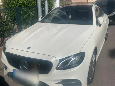 Gebraucht Mercedes E400 AMG line 333 PS (244 kW) 2017 Andere farben Coupé