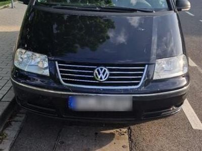 VW Sharan