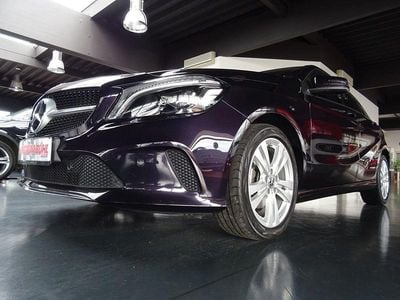 Gebraucht Mercedes A200 Urban 136 PS (100 kW) 2016 Violet Limousine