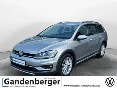 Gebraucht VW Golf Alltrack 179 PS (131 kW) 2018 Silberschwarz Kombi