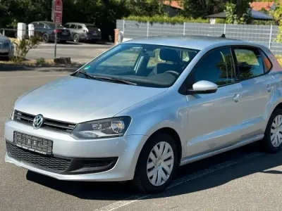 Gebraucht VW Polo 90 PS (66 kW) 2011 Silber Kleinwagen