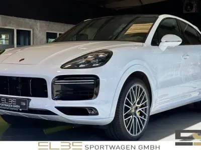 Gebraucht Porsche Cayenne Turbo Coupe 549 PS (403 kW) 2021 Weiß SUV