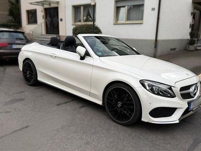 Gebraucht Mercedes C250 AMG line 211 PS (155 kW) 2018 Weiß Cabrio