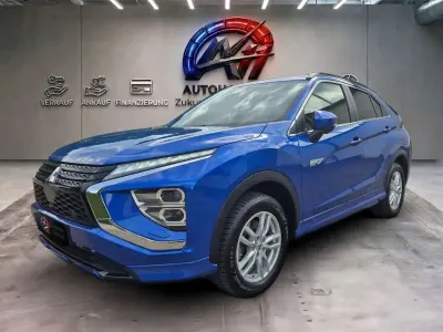 Gebraucht Mitsubishi Eclipse Cross Plus 98 PS (72 kW) 2022 Blau SUV