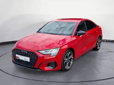 Gebraucht Audi A3 Advanced 116 PS (85 kW) 2023 Rot Limousine