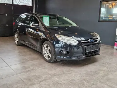 Gebraucht Ford Focus SYNC Edition 125 PS (91 kW) 2013 Schwarz Limousine