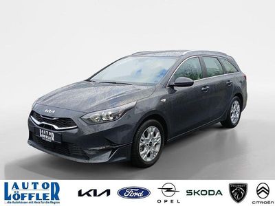 Grau Gebraucht 2025 Kia Ceed Sportswagon Vision Kombi | 22.402 € (Superpreis)