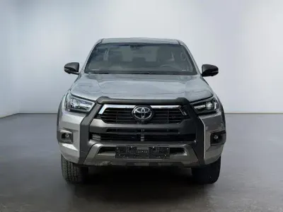 Neu Toyota HiLux 204 PS (150 kW) 2026 Silber metallic silber metallic Pickup