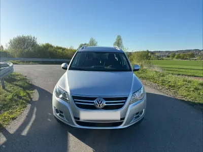 Gebraucht VW Tiguan Track & Field 140 PS (102 kW) 2011 Grau SUV