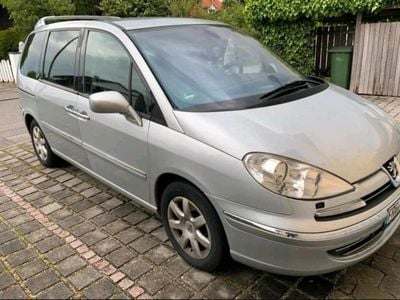 Peugeot 807