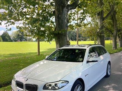Gebraucht BMW 02 190 PS (139 kW) 2016 Weiß Limousine