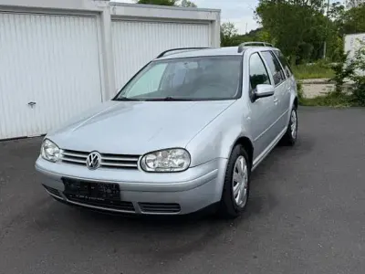 Gebraucht VW Golf IV 105 PS (77 kW) 2003 Silber Kombi