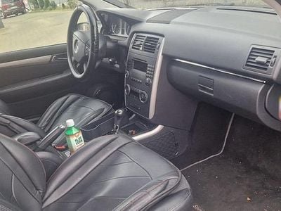 Usata Mercedes B200 136 CV (100 kW) 2008 Nero Monovolume
