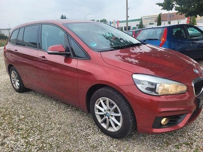 Rot Gebraucht 2016 BMW 218 Kombi | 7.490 € (Fairer Preis)
