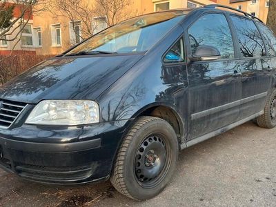 VW Sharan