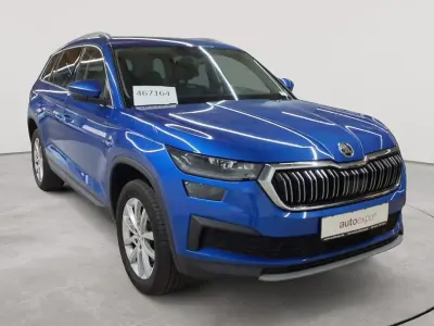Gebraucht Skoda Kodiaq Style 150 PS (110 kW) 2023 Race blau metallic SUV
