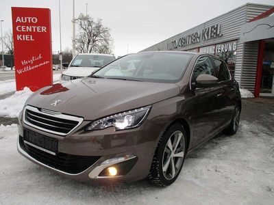 Braun (metallic) Gebraucht 2013 Peugeot 308 Allure Limousine | 9.450 € (Etwas zu teuer)