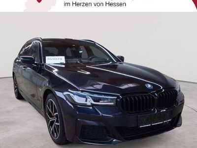 Gebraucht BMW 530e M Sport 184 PS (135 kW) 2022 M carbonschwarz metallic Kombi