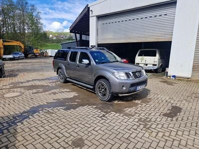 Second-hand Nissan Navara 231 CP (169 kW) 2015 Gri Pickup