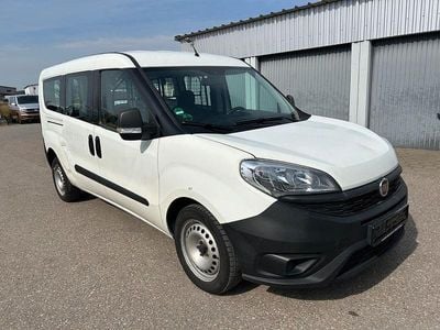 Gebraucht Fiat Doblò 95 PS (69 kW) 2018 Weiß Van / Kleinbus