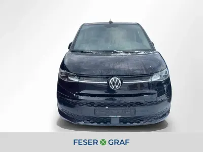 Używany VW T7 Life 150 KM (110 kW) 2024 Czarny Van
