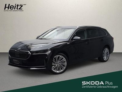 Gebraucht Skoda Superb LAURIN & KLEMENT 150 PS (110 kW) 2024 Onyxschwarz metallic Kombi