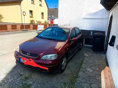 Second-hand Opel Astra 116 CP (85 kW) 1999 Roșu Berlinǎ