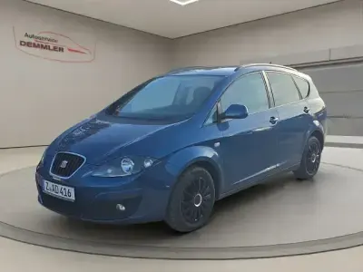 Second-hand Seat Altea XL 105 CP (77 kW) 2015 Albastru Monovolum
