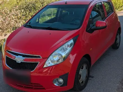Używany Chevrolet Spark LS 68 KM (50 kW) 2010 Czerwony Hatchback