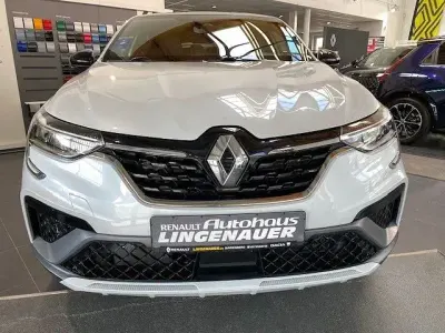 Gebraucht Renault Arkana 140 PS (102 kW) 2022 Weiß SUV