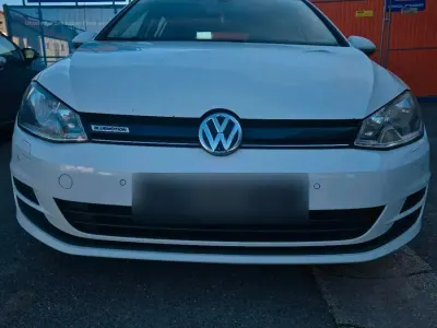 Gebraucht VW Golf VII 110 PS (80 kW) 2015 Weiß Kombi