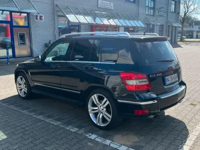Gebraucht Mercedes GLK320 224 PS (164 kW) 2008 Schwarz SUV