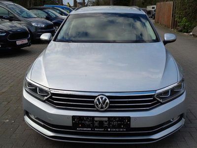 Second-hand VW Passat Comfortline 120 CP (88 kW) 2016 Argintiu Break