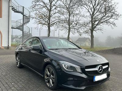 Mercedes CLA200
