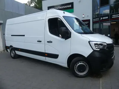 Gebraucht Renault Master 135 PS (99 kW) 2023 Mineral weiss Van / Kleinbus