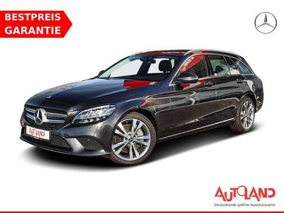 Gebraucht Mercedes C300e Avantgarde 313 PS (230 kW) 2023 Rot Limousine
