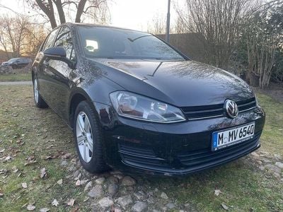 Gebraucht VW Golf VII Comfortline 125 PS (91 kW) 2015 Schwarz Limousine