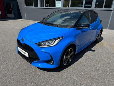 Neptune blue metallic Gebraucht 2024 Toyota Yaris Hybrid Edition Kleinwagen | 27.900 € (Fairer Preis)