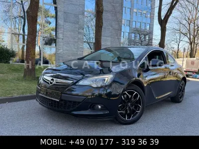 Gebraucht Opel Astra GTC Innovation 140 PS (102 kW) 2012 Schwarz Coupé