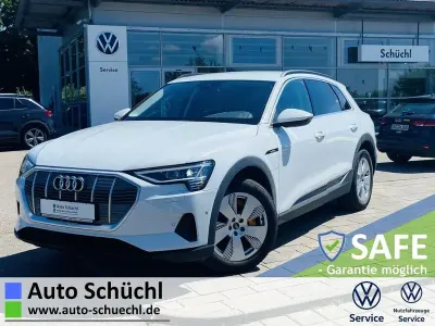 Gebraucht Audi e-tron 300 kW (408 PS) 2023 Gletscherweiß metallic SUV