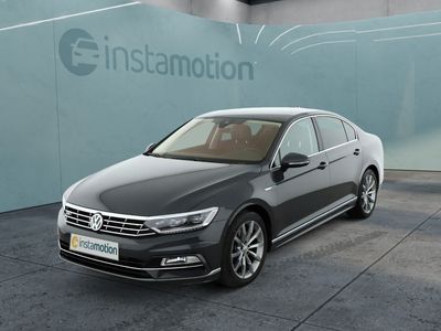 Usata VW Passat R-line 272 CV (200 kW) 2019 Grigio Berlina